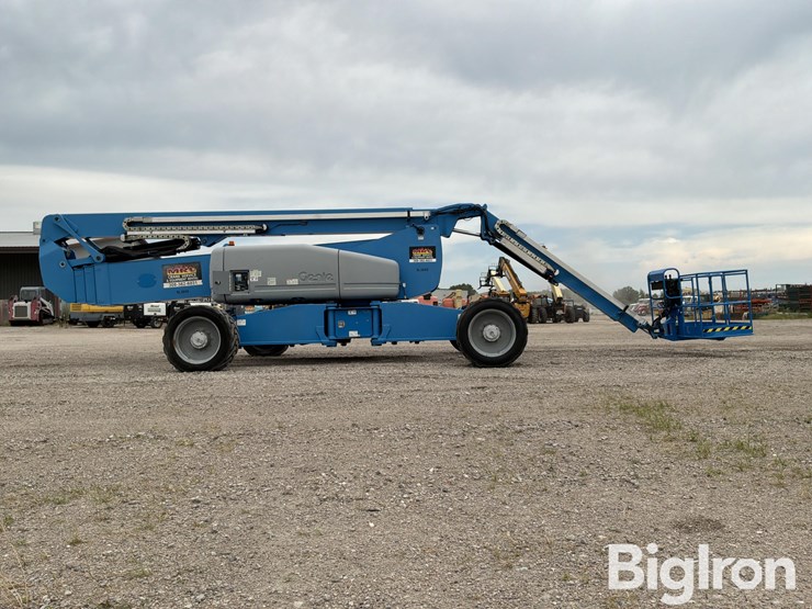 2013-genie-zx135/70-image-4