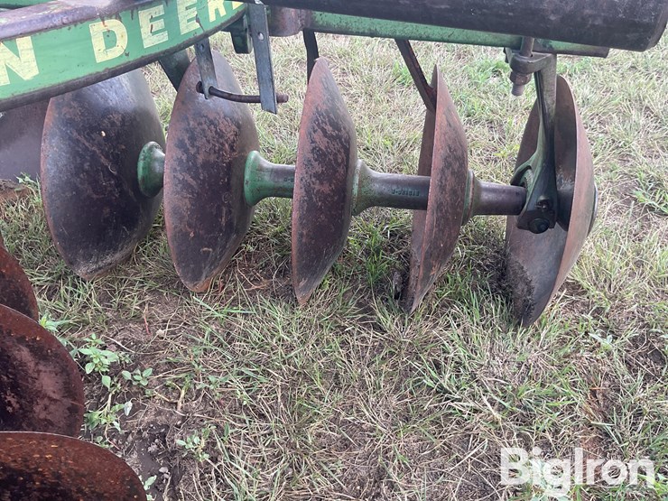 john-deere-tandem-disk-image-12
