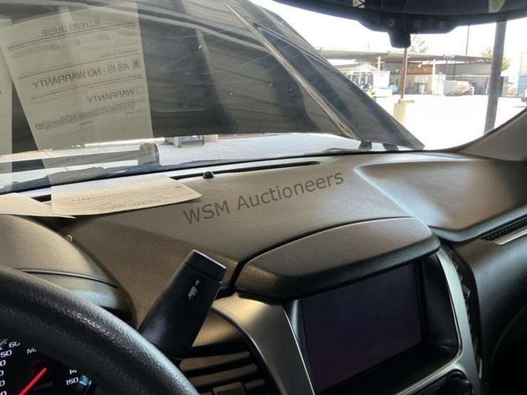 2019-chevrolet-tahoe-image-18
