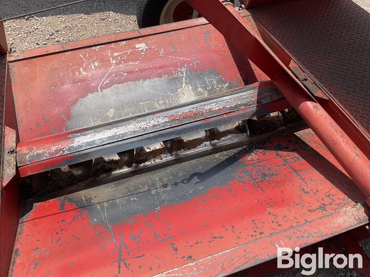 baasch-&-sons-s535-hydraulic-drive-over-auger-image-17