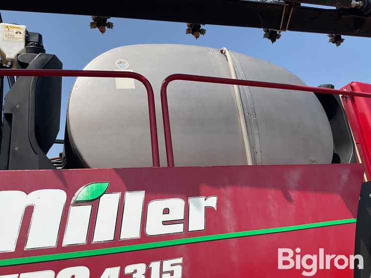 2009-miller-4315-nitro-s/p-sprayer-image-14