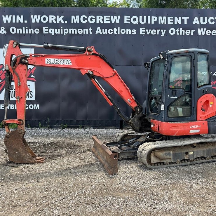 2017 KUBOTA U55-4