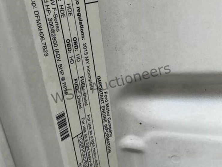 2013-ford-f550-image-15