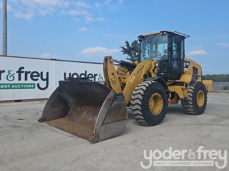 2014-caterpillar-938k-image-2