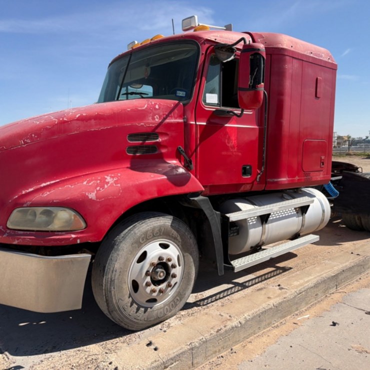 2013 INTERNATIONAL DURASTAR 4300