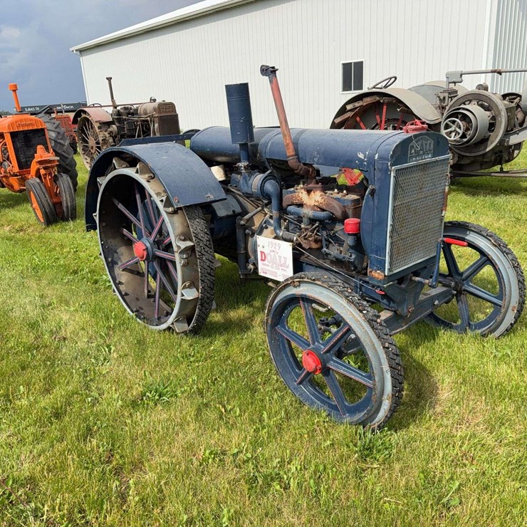 1929 Rumely DoAll