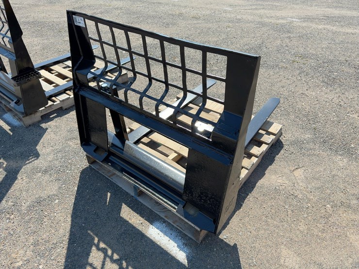 caterpillar-48"-forks-image-4