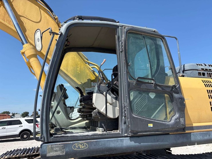 2014-kobelco-sk350-lc-9-image-25