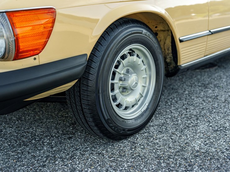 #122-•-offered-at-no-reserve-|-1980-mercedes-benz-450sl-convertible-image-25