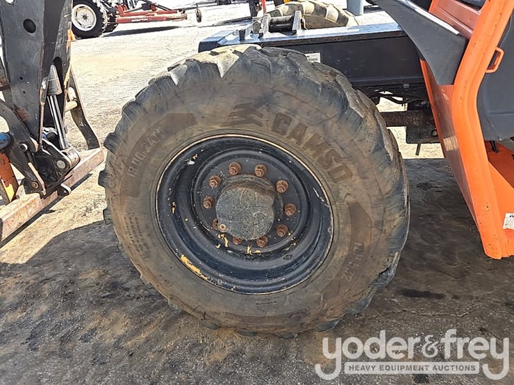 2015-jlg-g6-42a-image-9