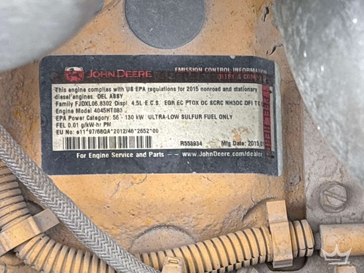2015-deere-410l-image-19