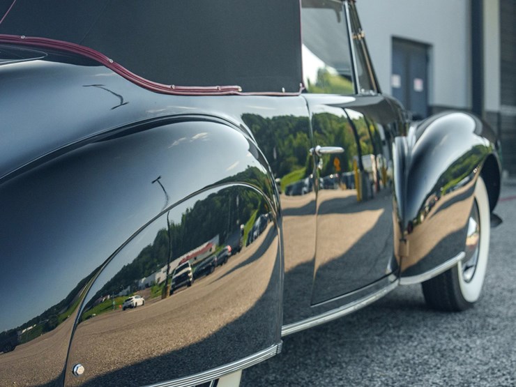 #112-•-offered-at-no-reserve-|-1940-lincoln-zephyr-continental-convertible-image-16