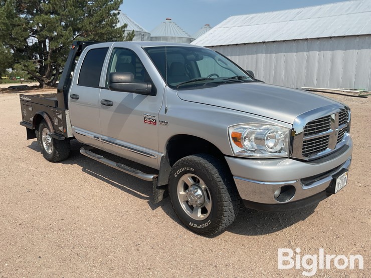 2008-dodge-2500-image-3