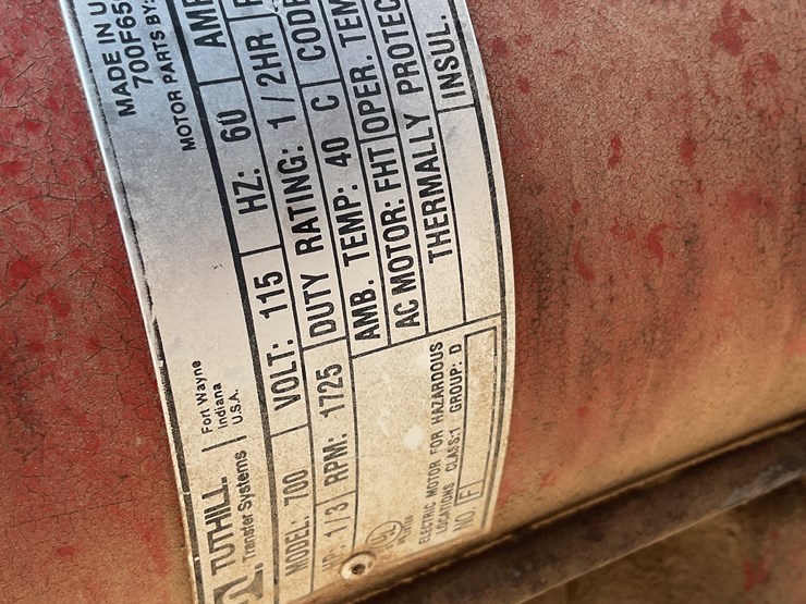 1954-eaton-upright-fuel-tank-image-18