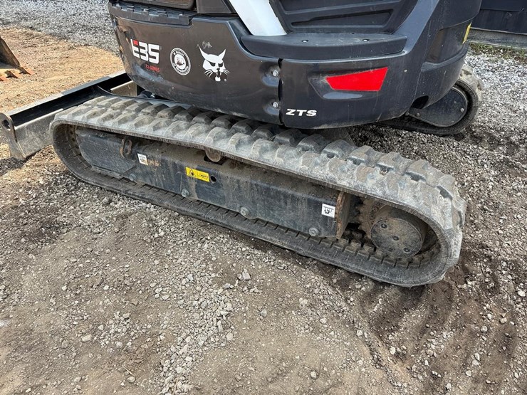 2023-bobcat-e35i-image-16