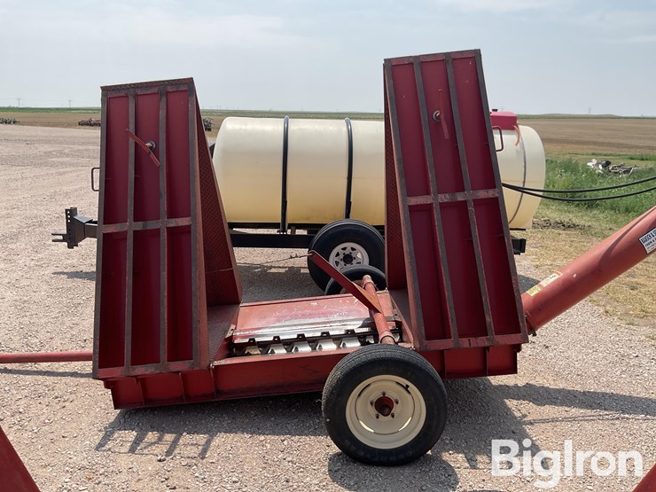 baasch-&-sons-s535-hydraulic-drive-over-auger-image-8