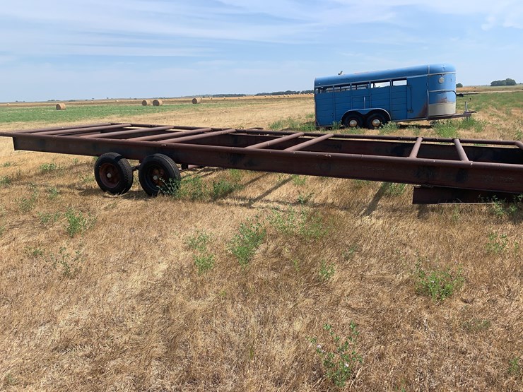 hay-trailer-image-4