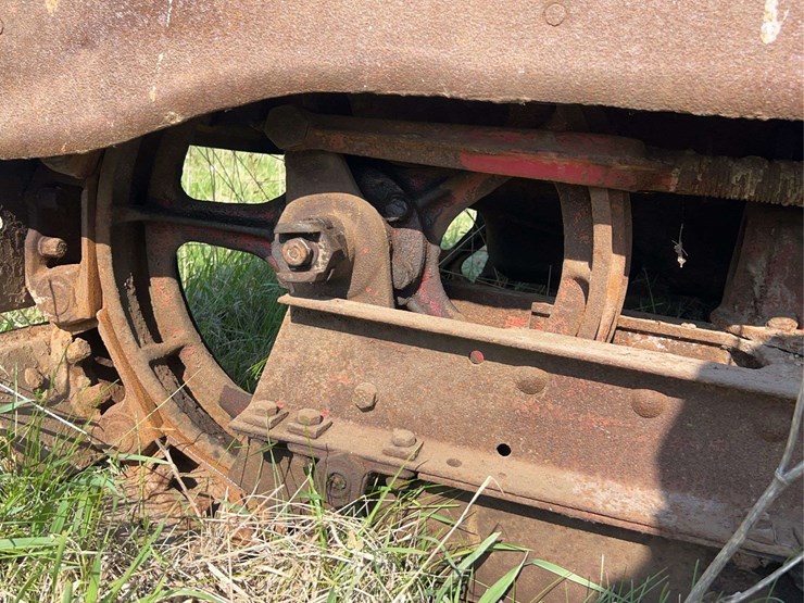 mccormick-deering-t20-crawler-image-49