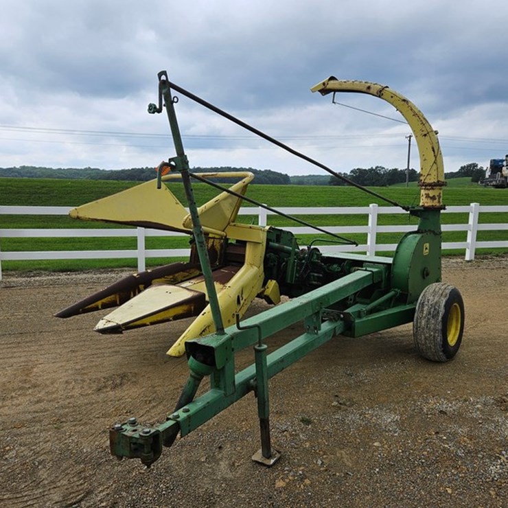 JOHN DEERE 3800
