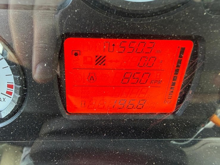 2020-massey-ferguson-4710-image-24