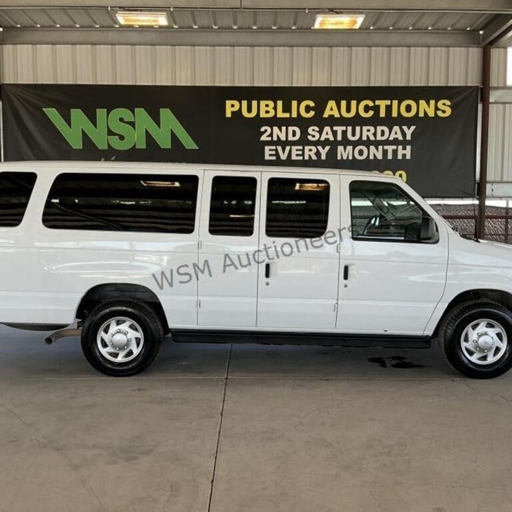 2009 FORD E350