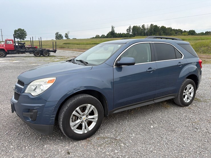 2011-chevrolet-equinox-lt-image-1