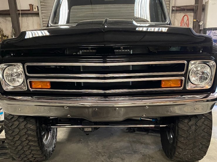 1969-chevrolet-c20-image-40