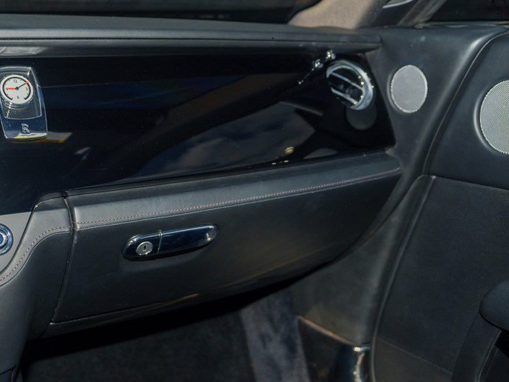 #120-•-offered-at-no-reserve-|-2015-rolls-royce-wraith-coupe-image-73