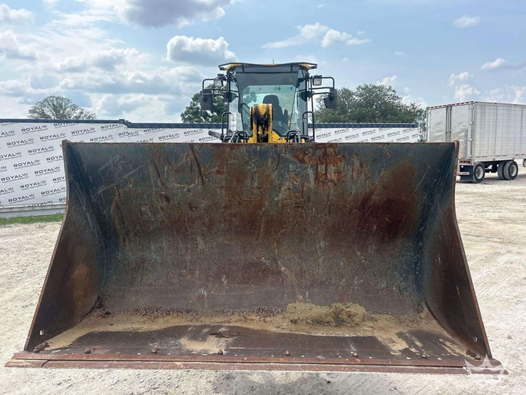 2024-komatsu-wa270-8-image-32