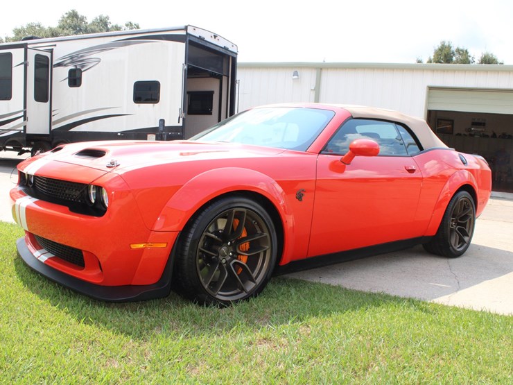 #104-•-offered-at-no-reserve-|-2020-dodge-challenger-srt-hellcat-convertible-image-4