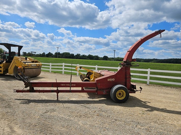 new-holland-900-image-2