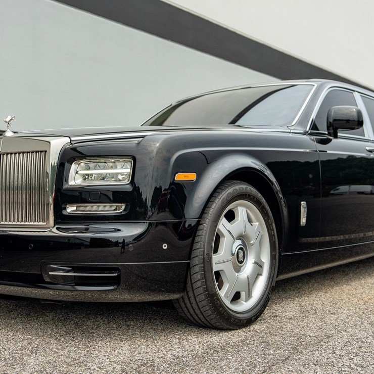 #110 • 2014 ROLLS ROYCE PHANTOM SEDAN