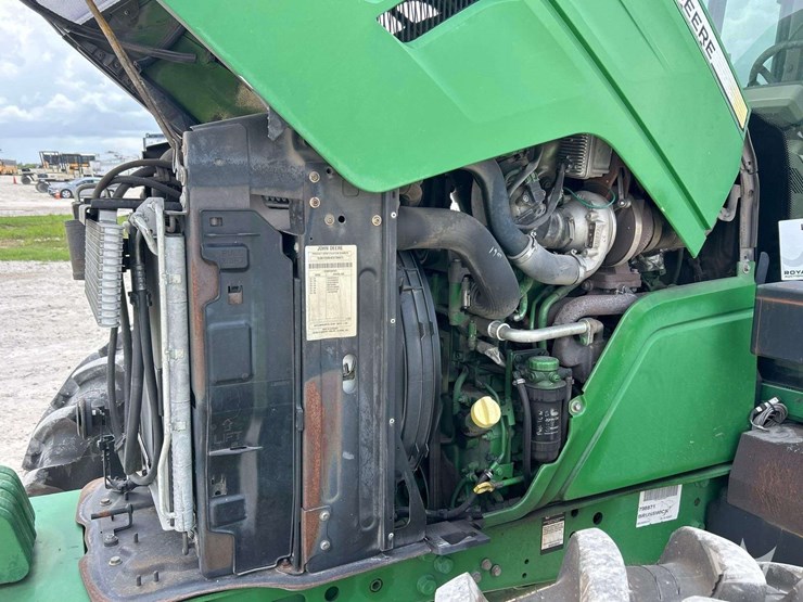 2014-john-deere-6125m-image-8