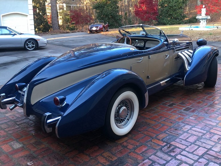 #105-•-1979-auburn-boattail-speedster-(2nd-gen-1936)-image-2
