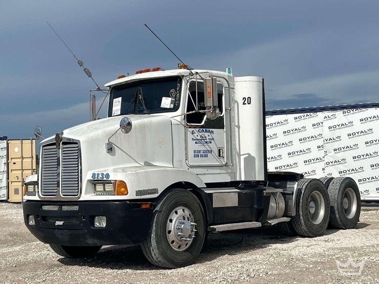 1995-kenworth-t400-image-1
