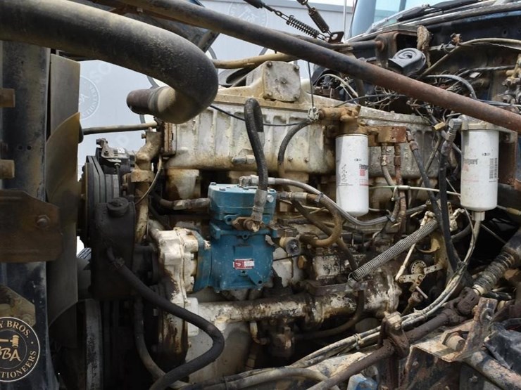 1986-ford-ltl9000-image-46