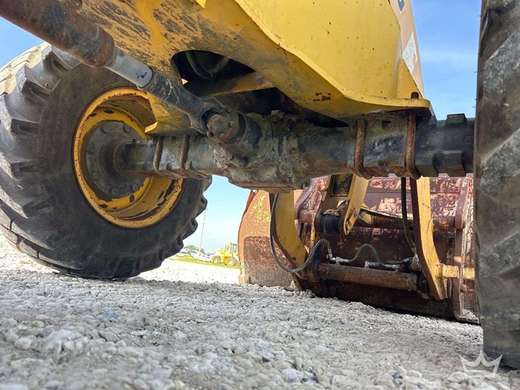 komatsu-wa75-3-image-25