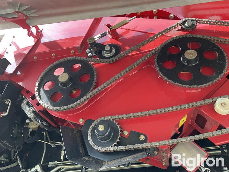 2015-case-ih-8240-image-17