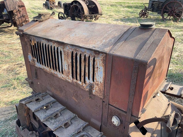 cletrac-model-k-crawler-image-22