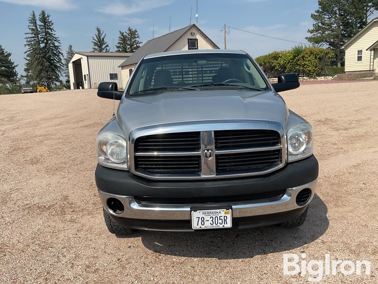 2008-dodge-ram-2500-image-2