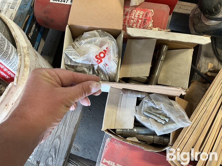wedge-anchors-&-shop-supplies-image-12
