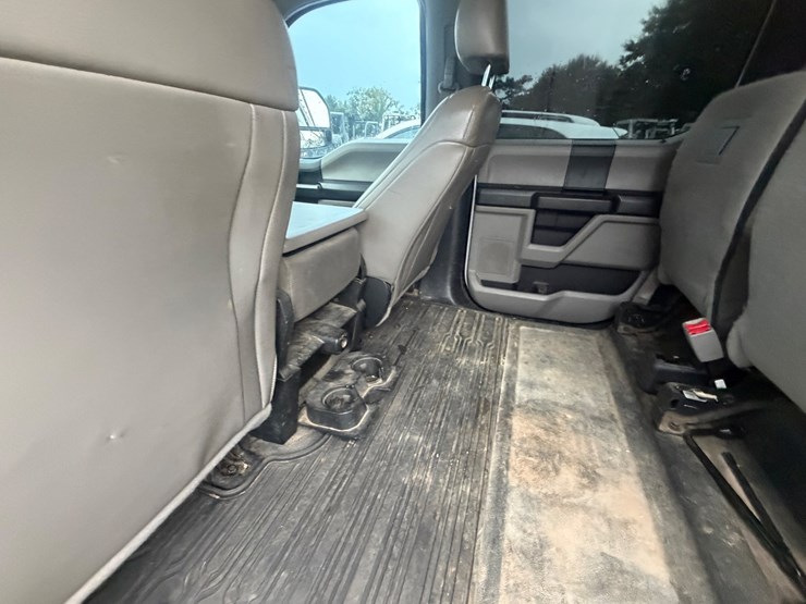 2017-ford-f250-image-27