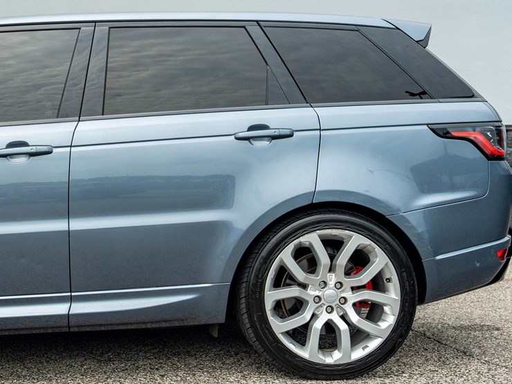 2022-land-rover-range-rover-image-45