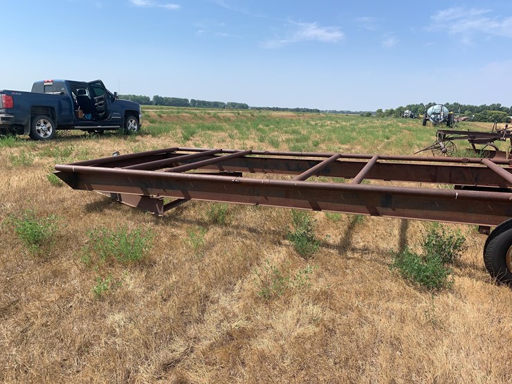 hay-trailer-image-9