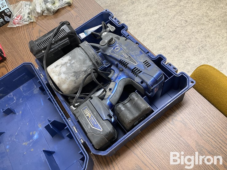 graco-cordless-spray-paint-gun-image-5
