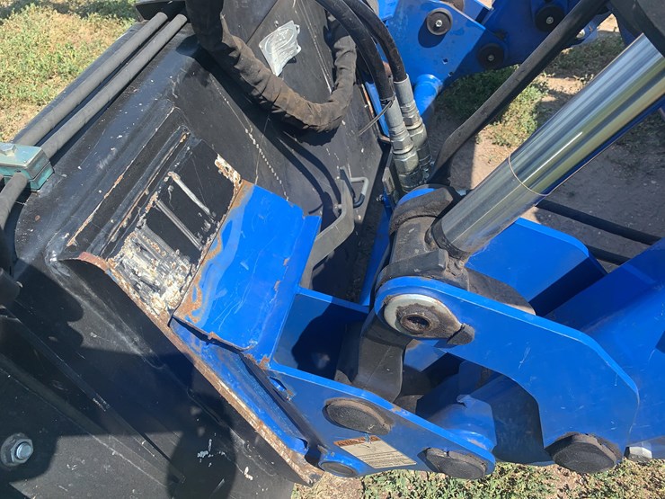 2017-new-holland-t5.120-image-33