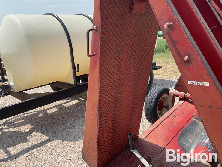 baasch-&-sons-s535-hydraulic-drive-over-auger-image-15