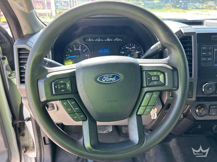 2019-ford-f350-image-16