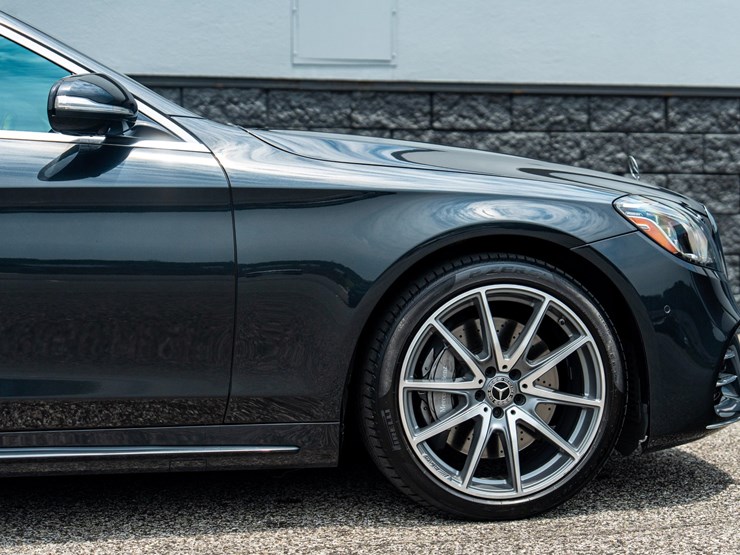 #103-•-2020-mercedes-benz-s560-sedan-image-12