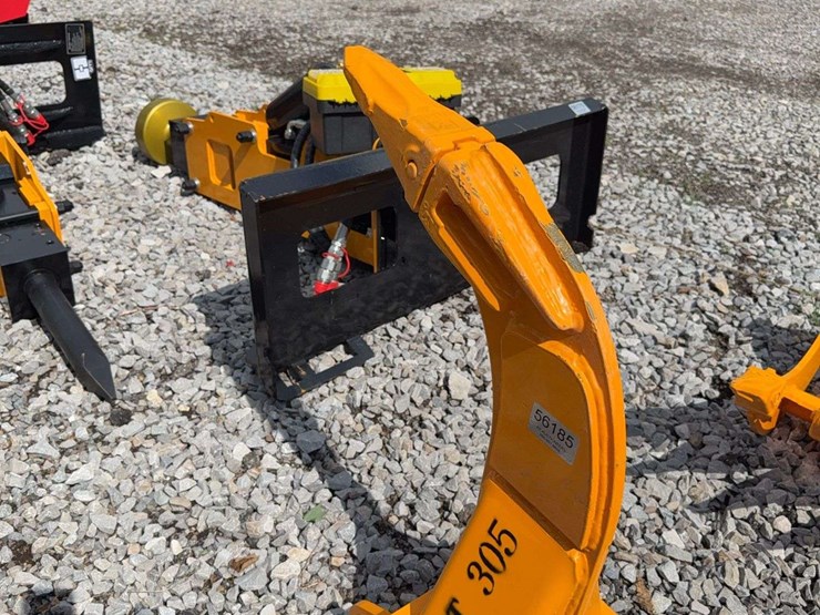 caterpillar-305-image-2